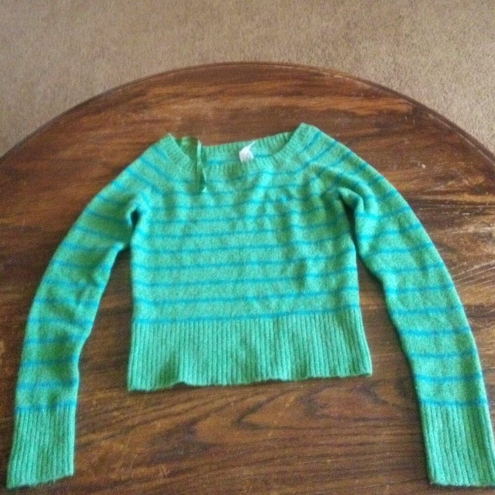 Aeropostale crop sweater